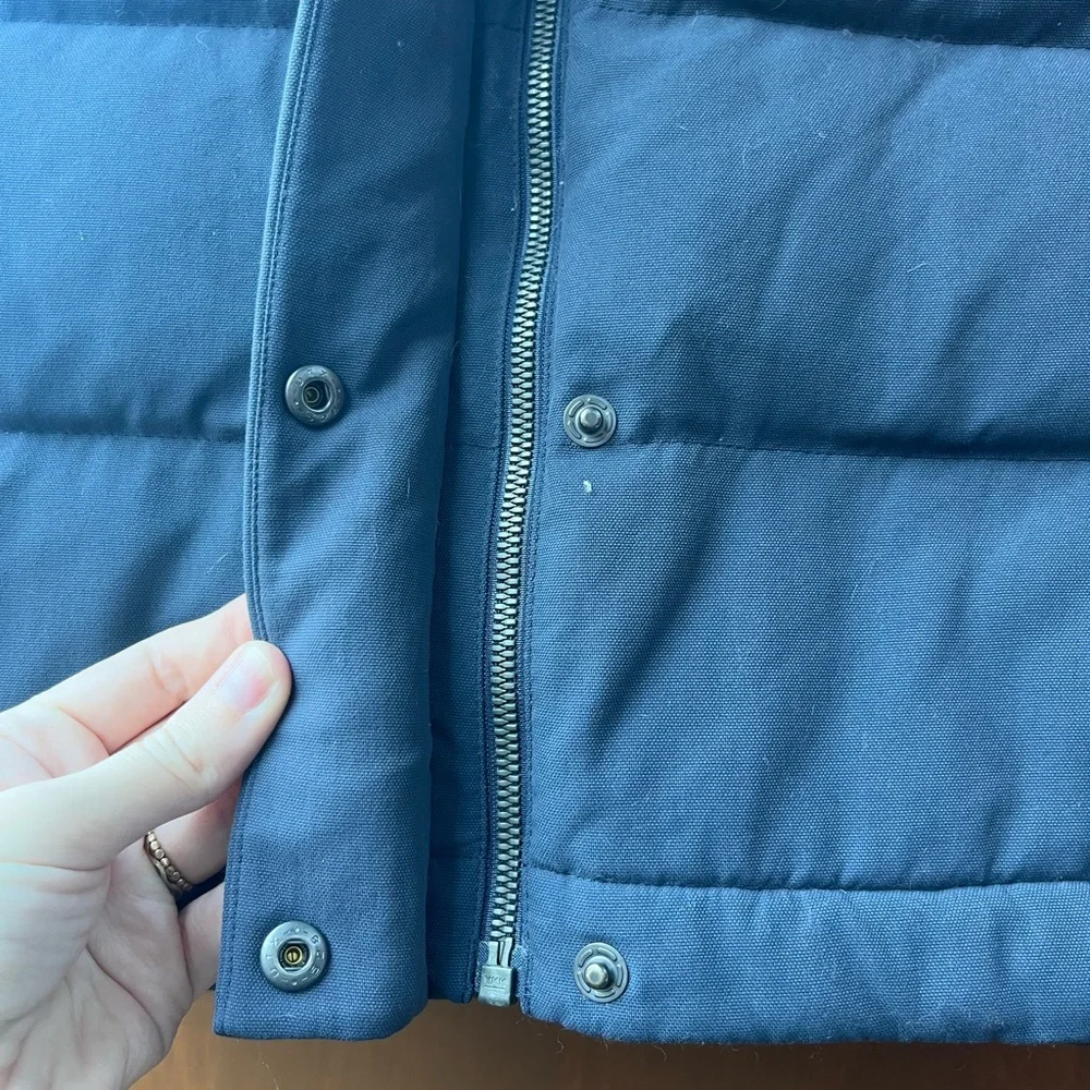 Patagonia Down Fill Puffer Hooded Bivy Vest In Navy Green Women’s M - Picture 7 of 11